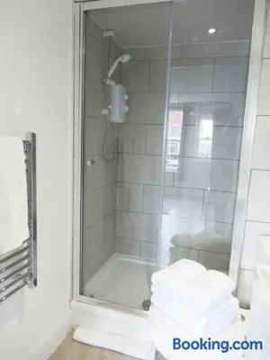 Image of Queen Street Apartments