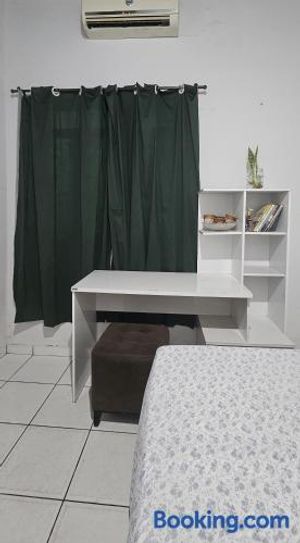 Image of Quarto Casal com Ar no Centro