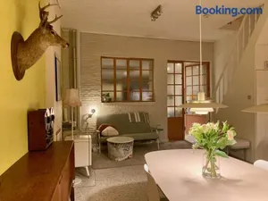 Image of Bed and Bert