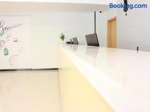 Image of 7Days Premium Guangzhou Fangcun Guanggang New City Hedong Subway Station Branch
