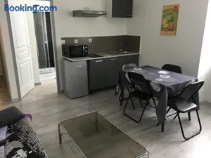 Image of F2 DU GATINAIS