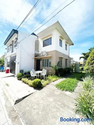 Image of Beach Resorts walking distance to the Town House