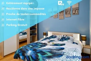 Image of Le Fil Bleu - CENTRE VILLE - ENTIÈREMENT ÉQUIPÉ
