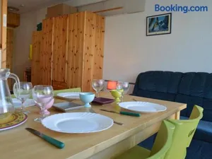 Image of Studio avec canapé convertible, au cœur du Cap d'Agde, proche plage et commerces - FR-1-249-1