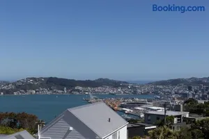 Image of Khandallah Harbour View BnB