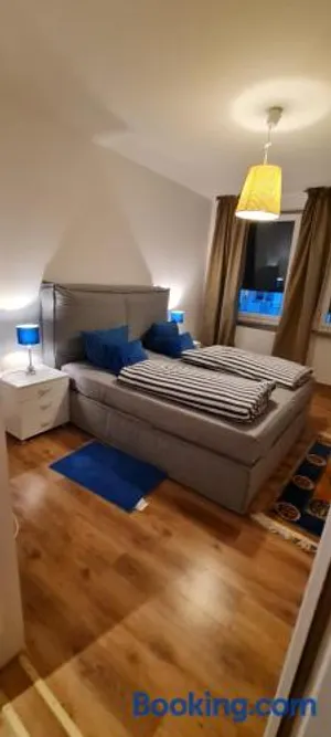 Image of Möblierte Souterrainwohnung mit 2 Schlafzimmern und Garten