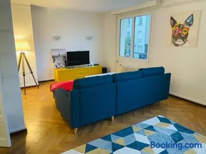 Image of Charmant appartement de cœur de ville - 2 chambres lits Queen size - NETFLIX - WIFI