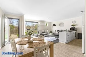 Image of Stylish and Spacious Launceston Villa + Free Wifi