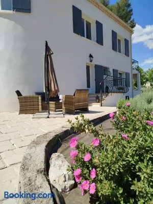 Image of La Tourelle Suite Cosy entre vignoble aixois et Luberon