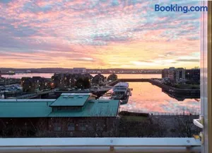 Image of Stunning Mersey View Flat W Parking In Liverpool