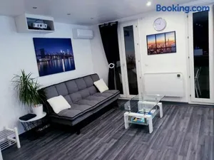 Image of Appartement cosy à Poissy, 30 m² avec terrasse
