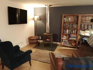 Image of Wee Blue Hoose