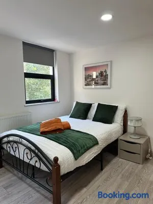 Image of Modern 3 bedroom with 2 Bathroom in Central London