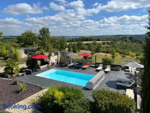 Image of Les Etoiles de Calès - chambres d'hôtes de charme près de Rocamadour au coeur du Parc Naturel des Causses du Quercy
