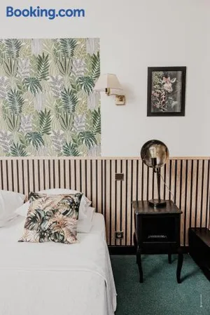 Image of Hotel Moderne Et Pigeon