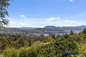 Image of The View 2 bed unit with stunning Hobart outlook