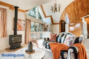 Image of Olinda Enchanted Tower Spa Gas Log Fire and Netflix