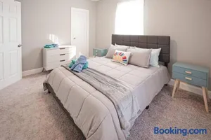 Image of Adorable Stylish 1bed 1 bath