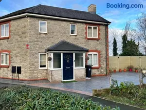 Image of JOY & House