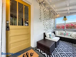 Image of Cozy 1 Bedroom Home