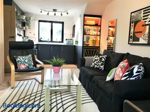 Image of THE MORNINGSIDE APARTMENT Charming stylish apartment in the centre of Innerleithen