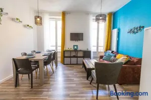 Image of Appartement Bleu Caraïbes T4 proche gare et Vieux Port