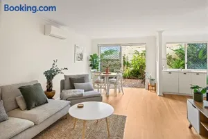 Image of Sunny Villa - Modern, Courtyard, Five Mins To Freo
