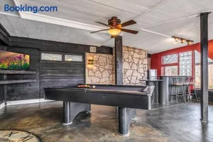 Image of Just Like Home #8:OKC Pool, Billiards, Hot tub