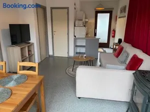 Image of Au Bout du Monde