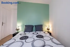 Image of Très Bel Appartement Spacieux et Central