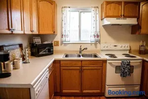 Image of PET FRIENDLY: COZY GETAWAY, CENTRALLY LOCATED