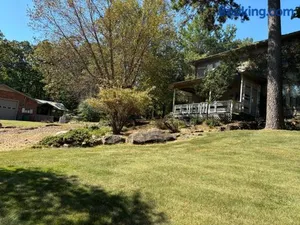 Image of Paw Paw Tree Estate with Guest House