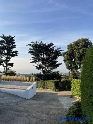 Image of The Bolt Hole Hythe panoramic coast and sea views