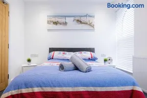Image of Hillcrest Studio Apartments