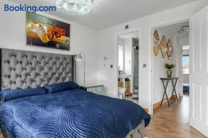 Image of Luxurious 4 Bedroom House