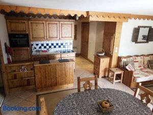Image of Résidence Les Alpages - Appartement très confortable avec accès SPA inclus MAE-3274