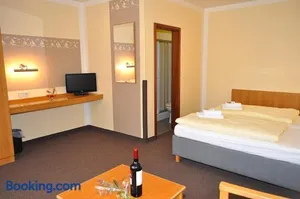 Image of Gästehaus Lietzow & Störtebeker Camp