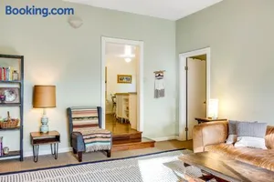 Image of Cloverdale Creekside Retreat