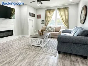 Image of Seabrook Coastal Cottage - Beaufort Parris Island