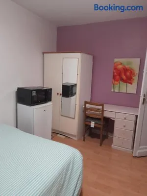 Image of Chambre privée dans une maison individuelle