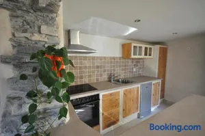 Image of Lakeside Apartment