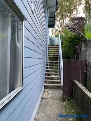 Image of FAMILY 3-bedroom Everton Hills Apartment