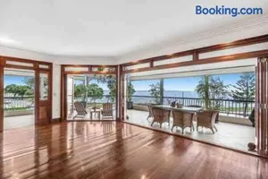 Image of Rosebay water front 4 bd home