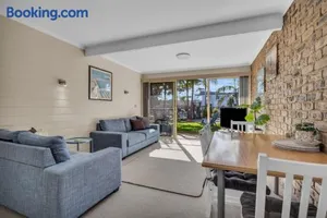 Image of Lakeside Apartments - Fishpen