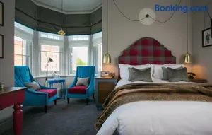 Image of Dog and Fox