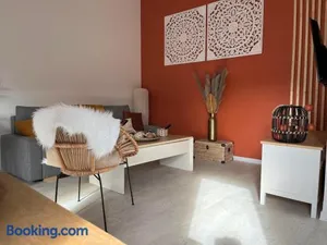 Image of - NEW - La TerraCalm - WiFi / Netflix