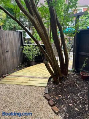 Image of Jenny's Cottage WPool 3 Blocks from Downtown