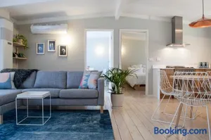 Image of Beach Shack Amongst the Gum Trees