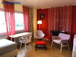Image of Rote Etage, Fränkisches Design, Süd-Balkon in nur 50 Schritten zum Radweg, ideal for Long Stay, Relocation