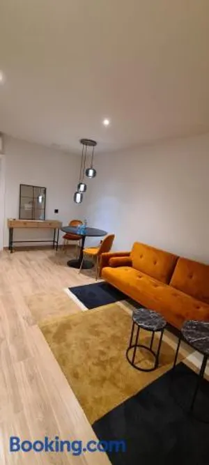 Image of HOTEL MANEL